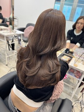 クム(kumu) 【kumu】韓国風レイヤー/透明感カラー/似合わせ/栄/名古屋