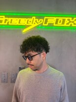 グリーディーフォックス 代々木(Greedy FOX)&nbsp;波巻き/ハイライト/マッシュパーマ/ウルフ[シェービング]