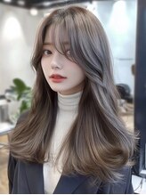 ジゼル 宗像(GiseL) レイヤーカット　グレージュ