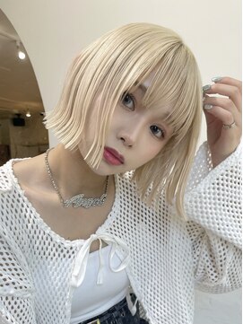 サンク 原宿 表参道(cinq) ミルクティーグレージュ暗めアッシュブラウン長めボブ結べるボブ