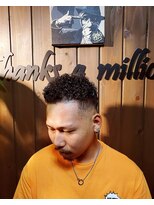 サンフラット(Sun Flat)&nbsp;ソフトアフロパーマ×スキンフェード