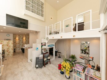 ウェリナ(welina)の写真/こだわりのハワイアン雑貨やハワイアンBGMで、心身共に癒されながらキレイになれちゃいます♪