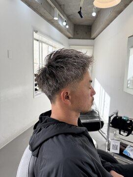 スパイキーショート