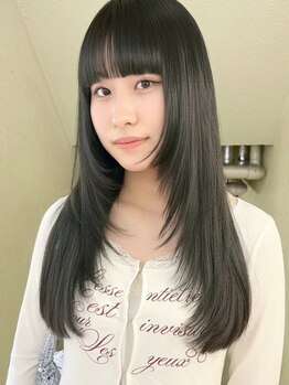 ローレンアオ(LOREN AO)の写真/柔らかな自然なストレート◎[ブリーチ/ダブルカラー/インナーカラー/レイヤーカット/縮毛矯正/韓国]