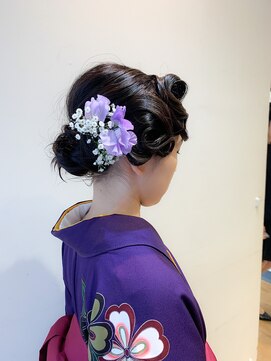 ルアナ ヘアメイク(Luana hair make) 卒業式ヘアアレンジ