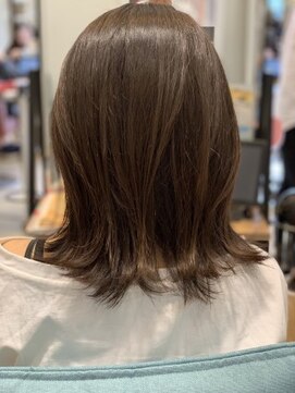 クアトログランシュ ひたちなか店(QUATRO×GranCieux) スタイリッシュ外はねボブ