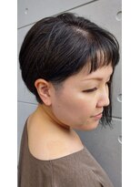 ビロード ヘアー(Veludo hair)&nbsp;暗めカラーがいい!!耳かけショート