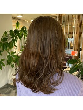 サラジュ 西宮北口店(SARAJU) ■ミルクティーグレージュ/イルミナカラー【山本寛絵】