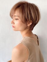 ショートヘアナチュラルカール薄めバング愛されピンクベージュ