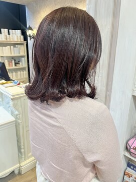 キャアリー(Caary) 福山人気caaryラベンダーピンクベージュ韓国風な外ハネミディ