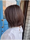 白髪ぼかしラベンダーグレージュ外ハネボブ
