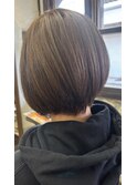 ショートボブ