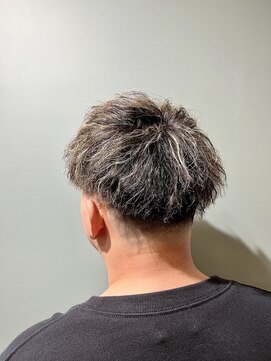 スタンドバーバー 柏(STAND BARBER) ニュアンスパーマ/スペインカール/スパイキーショート/柏