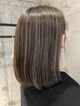 プラスシー(+C) ハイライトで作る地毛にハイライト！福岡ハイライト