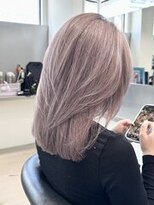 ラック 表参道(LUCK)&nbsp;ラベンダー/ラベンダーシルバー/レイヤー/ケアブリーチ/20代