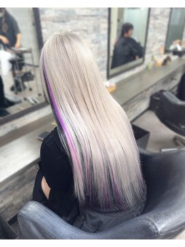 オズ 梅田店(OZ) ホワイトシルバー×黒×原色パープル/エクステ80枚