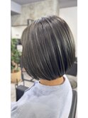 ミントカラーショートボブスタイル