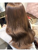 ツヤ感たっぷり！ショコラブラウン