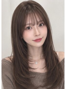ベル 新宿(Belle) 大人ヘア　ミントベージュ　レイヤーカット　韓国ヘア　新宿