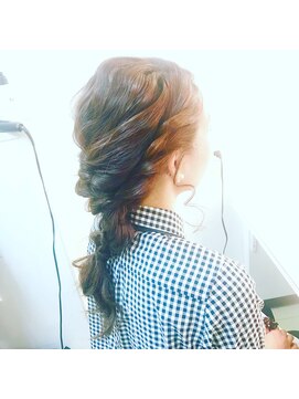ロイジーヘアー(roijir hair) ヘアアレンジ