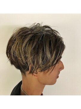 ヘアーアンドエステティック ヴェリス(hair&esthetic Velis) 【Velis】ハイライトメッシュツーブロック♪