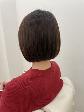 ファボ(favo.) まとまりやすさ抜群!!前下がりボブ♪