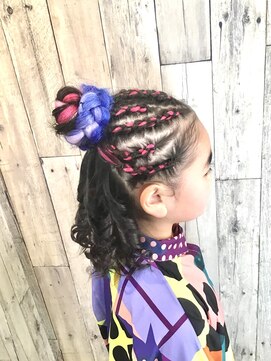 ヘアースペース ムーン(Hair Space MOON) 早朝OKイベント等のヘアーセットはヘアースペースムーンへtell