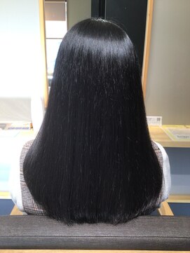 リタ(Rita) 髪質改善トリートメント・メンテナンスカット