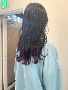 セルカ 新宿(CERCA) レッドグラデーションカラー［CERCA新宿/新宿西口］