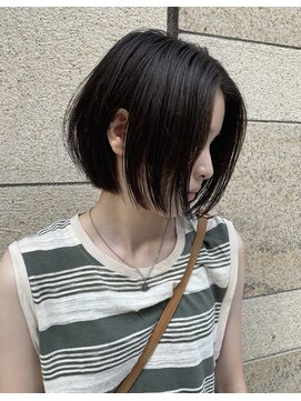 ステア ケース(stair case) 韓国丸み耳掛けボブ顔まわりカット髪質改善トリートメント