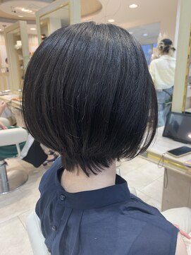アッシュ 仙川店(Ash) 30代40代50代秋ヘアショート前髪なしハンサムショートカット