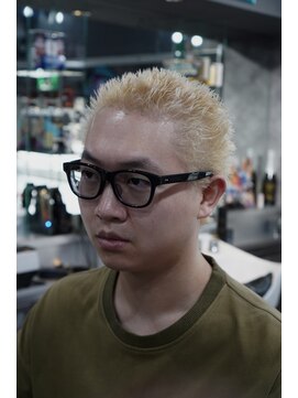 ツークツワンク バーバー 新宿(ZUG2WANG BARBER) easy punk