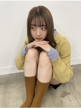 ユーフォリア 青山(Euphoria) 大人かわいいミディアムヘア×顔周りレイヤーで小顔UP♪
