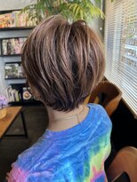 ブルー 青葉台(BLUE)&nbsp;クセ毛活かしショート