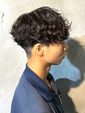 ニアウ 伊勢崎連取店(Niau) シャドウパーマルーズパーマ波巻きスパイラルパーマ