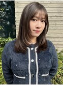 ストレートでも決まるレイヤースタイル