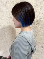 プリモ ココ 鍋島店(Primo coco.)&nbsp;ブルーカラー　イヤリングカラー　ショートボブ　顔周りカット