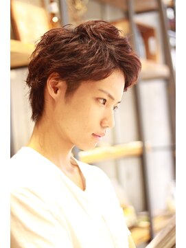 クオンヒール 堺筋本町店(QUON HEAL) スペインカール/スパイキーショート/フェザーパーマ/無造作