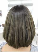 のばしかけボブにグレージュでハイ透明感カラー