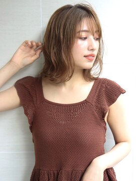 オーロ(ORO) ミディアムヘア　フリンジウエーブ×ショコラベージュ