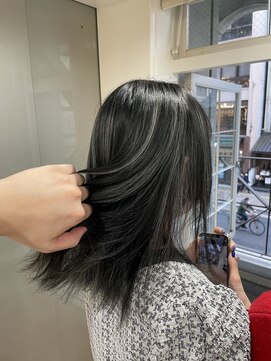 ループ(LOOP) コントラストハイライト ブリーチ2回