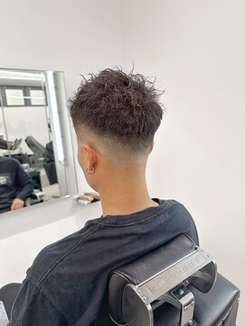 ロンド ローガン 名駅(Lond LOGAN) ツイスト フェード