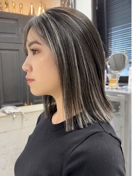 キラ 渋谷(KILLA) コントラストハイライト/白髪ぼかし/ブリーチ/脱白髪染め/表参道