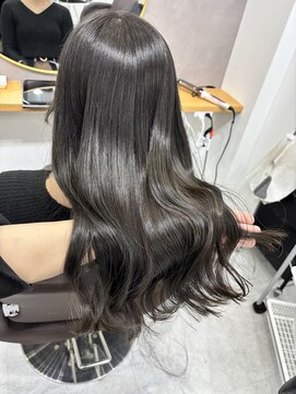 アイズ 横浜(IS) 【KAZUKI指名】透明感オリーブグレージュ♪