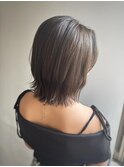 くびれボブ×オリーブグレージュ