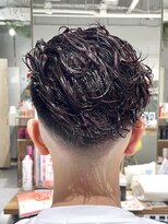 ゼストララ(ZEST Lara)&nbsp;【YUICHI】REDメッシュ×スキンフェード【吉祥寺】