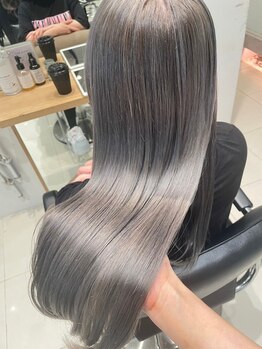 ラミ(L'ami)の写真/【くせ毛でお悩みの方へ】ハイレベルな髪質改善でベストなスタイルをご提案☆[表参道/髪質改善/縮毛矯正]