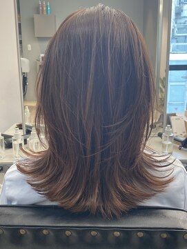 トリッカ シブヤ(TRICCA SHIBUYA) ブラウンベージュ×くびれミディアムレイヤー