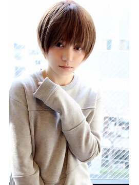 レウナ 外苑前(Reuna) 大人カッコいい☆グレージュマッシュ【外苑前・青山・表参道】