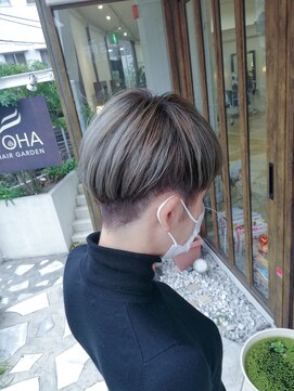 ダニーコウベ(Danny kobe) 2ブロックグレージュ